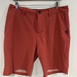Quiksilver Amphibian Shorts Men’s 32 Rust Red 4-Way Stretch Quick-Dry Shorts